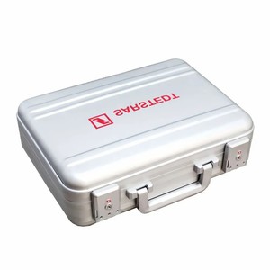 Maletín de aluminio plateado con cerradura, maletín de aluminio Estuche rígido de metal con espuma para artículos especiales con espuma personalizada - Product Image 1