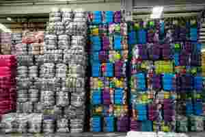 YongLiJia <strong>Usa</strong> Summer <strong>Used</strong> Children's Clothes Guangzhou Second Hand Kids Clothes Bales Bulk Online Enfants <strong>Used</strong> <strong>Clothing</strong> for Baby - Product Image 2