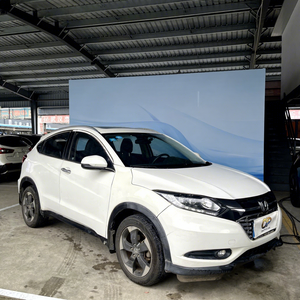 <span class=keywords><strong>Honda</strong></span> Vezel 2015 Usado, SUV Compacto de 1.5L con Bajo Consumo de Combustible, CVT, Volante a la Izquierda y Cabina Oscura, Perfecto para Desplazamientos Urbanos - Product Image 1