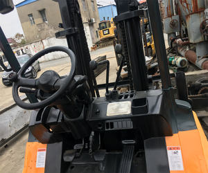 Chariot élévateur toyota 7FD40 d'occasion - Product Image 5