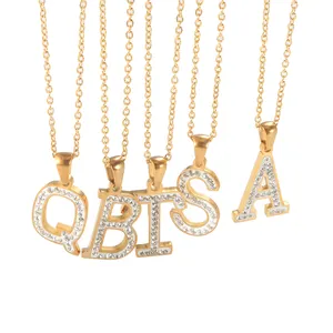 Catena della collana iniziale della lettera di fascino del pendente dell'alfabeto del diamante placcato oro su ordinazione all'ingrosso dell'acciaio inossidabile per le donne
