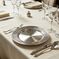 Assiette de Présentation en Plastique Style Américain de 33 cm, Durable, à Motif à Pois, pour Mariages et Décoration Intérieure - Vente en Gros