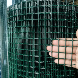 Malla de Alambre Soldada Recubierta de PVC Verde Oscuro/Verde Pasto de 1/2'' (0.6mm/0.7mm) de Venta Caliente para Construcción y Aviarios - Product Image 2