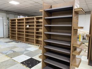 Muebles Modulares para Supermercados y Tiendas de Licores, Estanterías de Madera y Metal con Iluminación LED, Diseño Interior para Comercios - Product Image 5