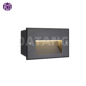 Lumière d'escalier LED extérieure décorative en aluminium pour l'éclairage des marches des rues et des entrées de bâtiments - Product Image 6