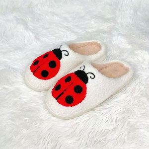 Cheap Easy Design <strong>Women</strong> Lady Embroidery Summer House Slipper - Product Image 1