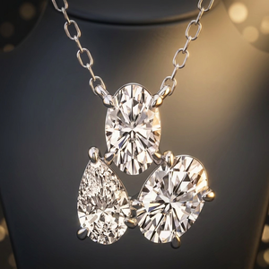 Collier à grappe de diamants harmonieux, coniques et courbes (Cadeau exclusif haut de gamme pour femmes) - Product Image 1