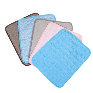 Wholesale Washable Summer Self Cooling Cat Dog Pet Cooling Gel Mat Pad