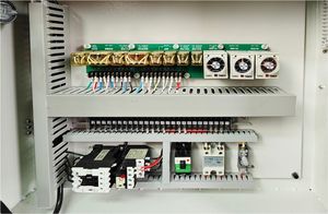 آلة تثبيت الأحذية وتشكيل الكعب CF-727A مستعملة/مجددة - Product Image 6