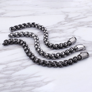 Pulseras de cadena con diseño de esqueleto punk para hombre, brazaletes de aleación en oro, plata y negro, joyería con patrón de calavera, estilo pulsera de eslabones. - Product Image 6