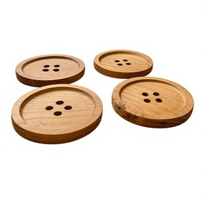 Sous-verres en bois naturel faits à la main, ensemble de sous-verres ronds rustiques, protection de table pour tasses à café, mugs et verres - Product Image 1