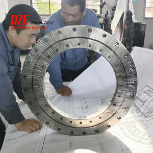 Cuscinetto Orientabile a Quattro Punti di Contatto Senza Ingranaggi Modello VSU201094 Marca DZE, Doppia Tenuta P2/P4/P5 Precisione 50Mn/42CrMo - Product Image 3