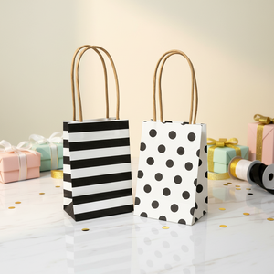 Petit sac cadeau en papier kraft recyclé avec poignée longue, impression offset pour bonbons, biscuits, cadeaux de fête et bonbonnières - Product Image 3