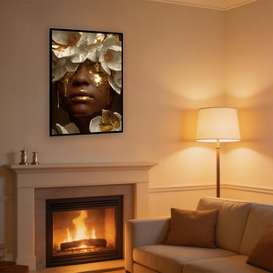 Impression sur toile Femme noire avec couronne de fleurs blanches, Œuvre d'art dorée, Affiche murale Glamour Femme Afro-américaine pour Décoration de Maison de Luxe - Product Image 3