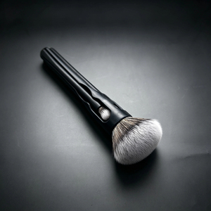 Ensemble de 5 mini-pinceaux de maquillage pour le visage, poils synthétiques cruelty-free, design magnétique, couleur personnalisée - Product Image 2