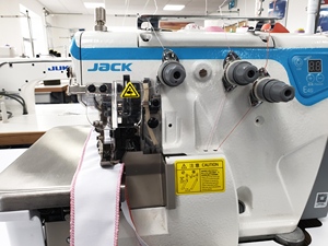 Macchina per Cucire Overlock Jack E4S a 4 Fili, Alta Velocità, Qualità <span class=keywords><strong>Professionale</strong></span> per Uso Industriale e Domestico - Product Image 3