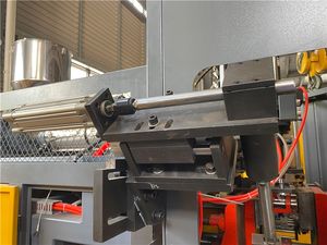 Harga Mesin Extrusion Blow Molding yang Dioptimalkan untuk Produksi <span class=keywords><strong>2</strong></span> Hingga 5L, Operasi Stabil, Rendah Limbah, Umur Pakai Panjang - Product Image 2