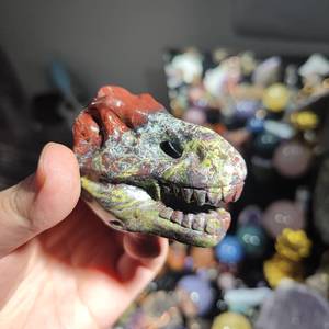 Piedra de Jaspe Natural con Forma de Cráneo de Dinosaurio Tallado en Cristal, para Sanación con Reiki, Equilibrio de Chakras, Decoración del Hogar y Regalo - Product Image 4