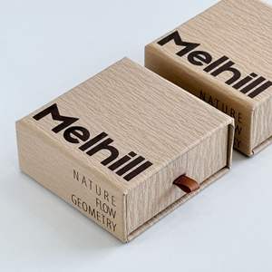 Scatole per Gioielli Quadrate in Cartone Rigido di Lusso Colore Marrone Nuvola con Accessori <span class=keywords><strong>Argento</strong></span> per Collane, Bracciali e Anelli - Product Image 3