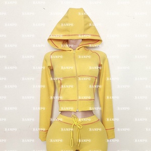 Set da <span class=keywords><strong>donna</strong></span> <span class=keywords><strong>con</strong></span> trama Waffle a righe top <span class=keywords><strong>con</strong></span> <span class=keywords><strong>cappuccio</strong></span> + pantaloni svasati completi 2024 autunno Casual Street cattivo 2 pezzi - Product Image 4