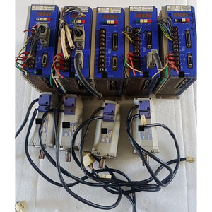 Variador de Frecuencia y Motor SDD-C-200AC400W-1 BM-0430E3 con Construcción de Aluminio y Plástico para Automatización SHINKO SDD-C-200AC400W-1 BM-0 - Product Image 1