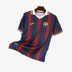 Maillot de football à manches courtes personnalisable avec logo co-marqué, style streetwear hip-hop, respirant et ample - Product Image 3