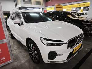 Volvos <span class=keywords><strong>XC60</strong></span> d'<span class=keywords><strong>occasion</strong></span> 2023 B5 AWD Inscription Edition, SUV <span class=keywords><strong>essence</strong></span> automatique, prix de gros compétitif - Product Image 2