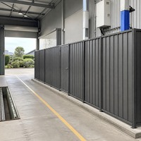 Panneaux de clôture en métal prépeint de style nordique, écran en acier ondulé pour l'extérieur, pour la protection de la vie privée et la délimitation des zones de stockage de palettes en bois
