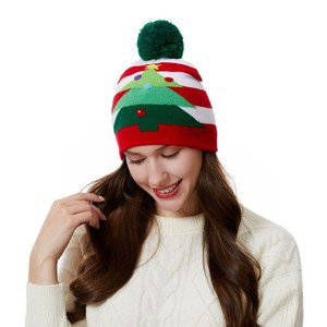 Gorro Navideño Yuanming de Punto, Cálido para Invierno, Acrílico, Unisex, con Diseño de Reno y Copo de Nieve - Product Image 4