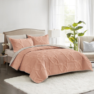 Ensemble <span class=keywords><strong>de</strong></span> literie <span class=keywords><strong>de</strong></span> luxe <span class=keywords><strong>housse</strong></span> <span class=keywords><strong>de</strong></span> <span class=keywords><strong>couette</strong></span> matelassée en microfibre imperméable et couvre-lit uni offre confort et luxe - Product Image 5