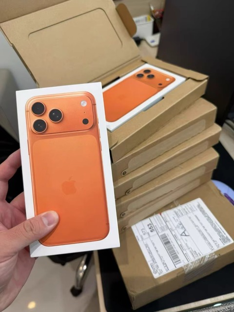 New for iPhone 17 Pro Max 5G Smartphone 6.9 Inches 16GB RAM Excellent Battery Health Original Genuine Factory US