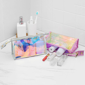 Bolsa de Maquillaje Transparente Holográfica de PVC Impermeable con Logotipo Personalizado, Bolsa de Cosméticos con Empaque Láser Holográfico - Product Image 5