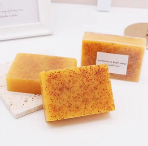<span class=keywords><strong>Savon</strong></span> Solide au Curcuma Naturel Fait Main 100g – Meilleure Vente 2026 en Gros <span class=keywords><strong>pour</strong></span> <span class=keywords><strong>le</strong></span> <span class=keywords><strong>Visage</strong></span> - Product Image 1