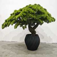 Bonsaï artificiel de pin haut et moderne en pot, plante de pin artificielle ultra réaliste pour la décoration intérieure de salon de luxe