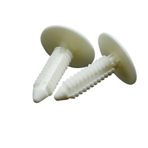 Clips en <span class=keywords><strong>plastique</strong></span> nylon en gros pour sapin de Noël, rivets pour sapin de Noël, rivets à enfoncer à nervures pour pare-chocs de voiture - Product Image 3