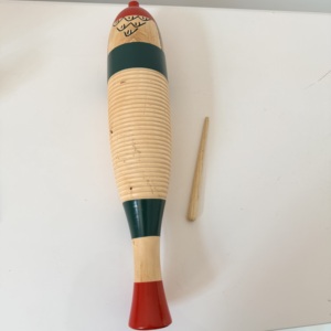 Série <span class=keywords><strong>de</strong></span> petites percussions Orff en gros, instruments <span class=keywords><strong>de</strong></span> percussion pour enfants, Guiro en forme <span class=keywords><strong>de</strong></span> poisson et <span class=keywords><strong>de</strong></span> grenouille - Product Image 5
