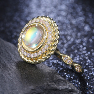 Anello Delicato con Pietra di Luna per Donne, Ispirazione Vintage, Micro Pavé, Elegante Gioiello da Dito alla Moda - Product Image 4