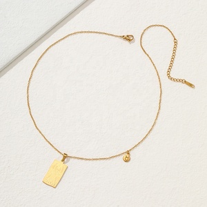 Collana personalizzata con ciondolo zodiacale in acciaio inossidabile con catena a 12 ciondoli a doppia faccia da donna di moda personalizzata - Product Image 4