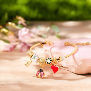 สร้อยข้อมือแฟชั่นชุบทอง 316L สแตนเลสสตีล พร้อมจี้รูปหัวใจและเต่าทอง สำหรับผู้หญิง - Product Image 3