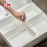 KM843 – Séparateurs de tiroirs en plastique ajustables en gros, 7 cm de hauteur, organisateur de rangement emboîtable pour la maison