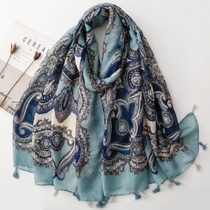 Écharpe de voyage musulmane pour femme en viscose et coton, protection solaire pour le cou, design estival - Product Image 2