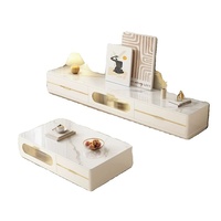Ensemble de meuble TV et table basse, un style simple et terre à terre pour le salon