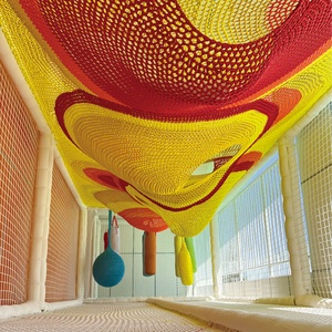 Aire de jeux intérieure <span class=keywords><strong>Rainbow</strong></span> Net avec jeux doux et corde à grimper pour équipement de parc d'attractions et zones pour tout-petits, grande capacité - Product Image 3