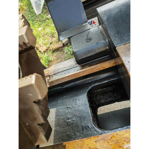 เครื่องกลึงโลหะมือสองอุตสาหกรรมม้านั่งขนาดเล็กขับเคลื่อนเกียร์ C6140 220V/380V งานโลหะเบาผลิตในจีน - Product Image 5