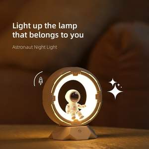 Lámpara de noche decorativa de astronauta recargable creativa moderna decoración del hogar Luz de mesa de noche LED para dormitorio Hotel cabecera - Product Image 2