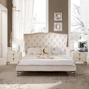 Letto Matrimoniale di Lusso Moderno con Testiera Imbottita in Tessuto di Alta Qualità - Product Image 1