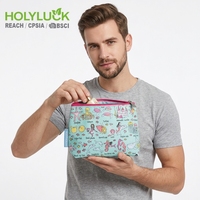 Sac à cosmétiques imperméable et réutilisable avec imprimé de dessin animé, sac de rangement léger pour articles de toilette de voyage, petite pochette de maquillage écologique pour femmes