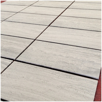 Carreaux de travertin argenté italien sablé pour la décoration intérieure de cuisines, salles de bain, revêtements muraux et de sols de villas et hôtels