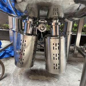 Homogénéisateur émulsifiant automatique fixe de 3000 L à double circulation, certifié CE, chauffé, moteur 11 kW, pour la production cosmétique et chimique - Product Image 4