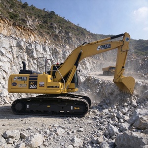 รถขุดตีนตะขาบ Komatsu PC200-8 มือสอง ราคาดี เหมาะสำหรับงานเหมืองและก่อสร้าง - Product Image 1